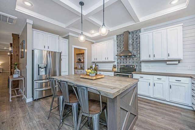 164 Albacore Road, Bonneau, SC 29431