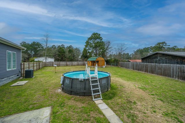 164 Albacore Road, Bonneau, SC 29431