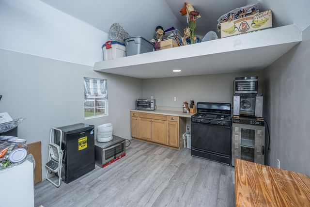 164 Albacore Road, Bonneau, SC 29431