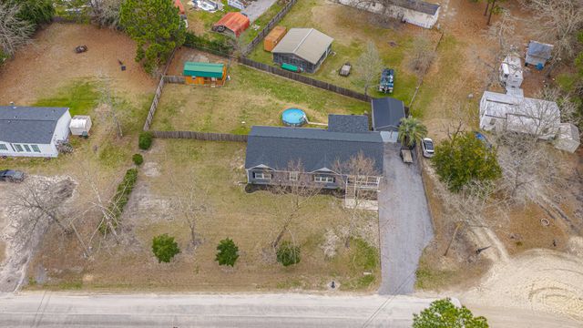 164 Albacore Road, Bonneau, SC 29431