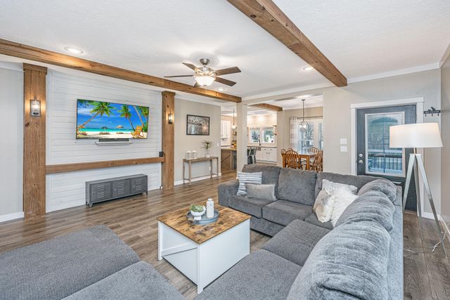 164 Albacore Road, Bonneau, SC 29431