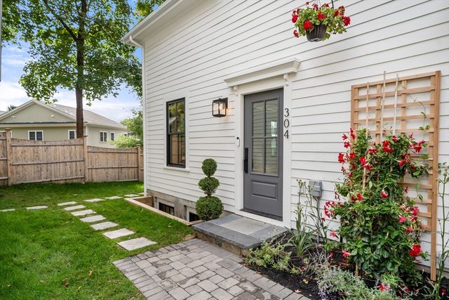 304 Elliot St. Carriage House S 4, Newton, MA 02464