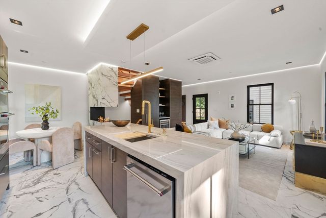 304 Elliot St. Carriage House S 4, Newton, MA 02464