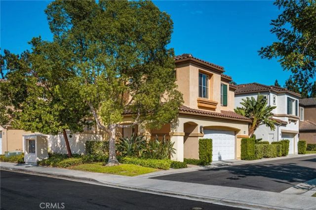 37 Del Cambrea, Irvine, CA 92606