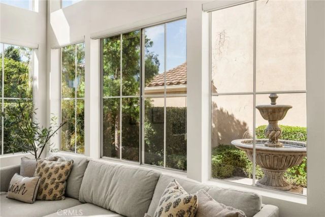 37 Del Cambrea, Irvine, CA 92606