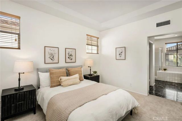 37 Del Cambrea, Irvine, CA 92606