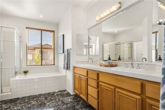 37 Del Cambrea, Irvine, CA 92606
