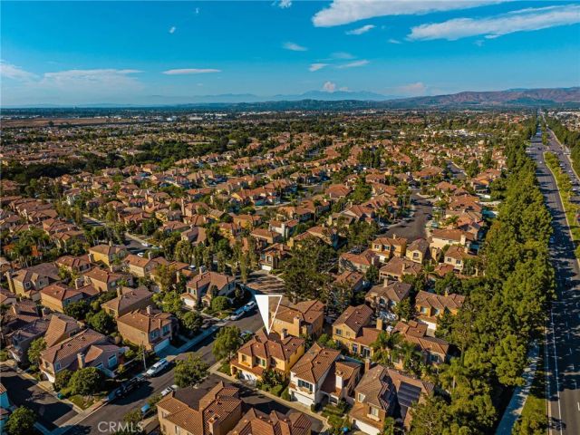 37 Del Cambrea, Irvine, CA 92606