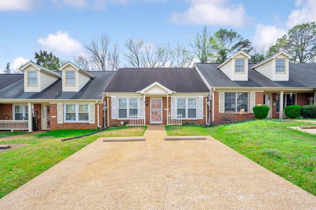 6620 Hickory Manor Circle, Chattanooga, TN 37421