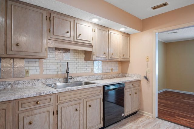 6620 Hickory Manor Circle, Chattanooga, TN 37421