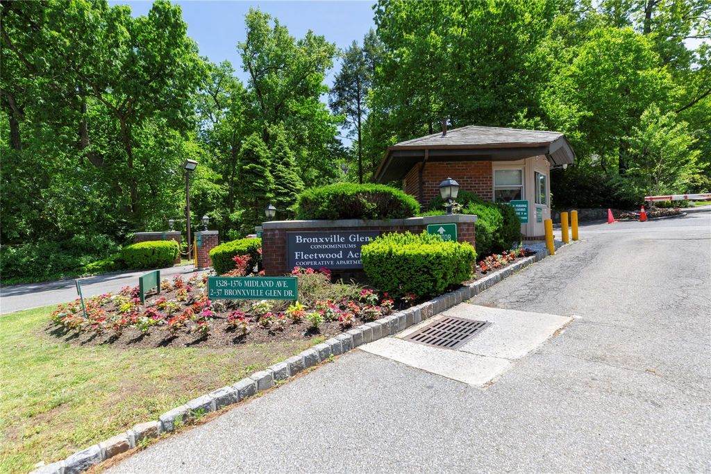 1376 Midland Avenue 307, Bronxville, NY 10708