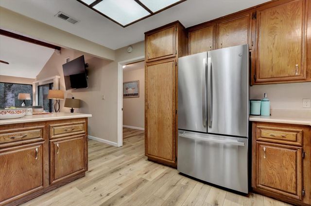 23447 Wayfarer Ct, Auburn, CA 95602