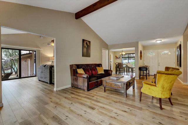 23447 Wayfarer Ct, Auburn, CA 95602