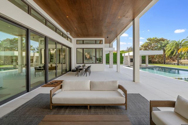 12381 Cypress Island Way, Wellington, FL 33414