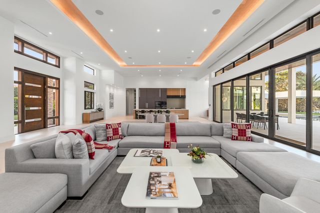 12381 Cypress Island Way, Wellington, FL 33414