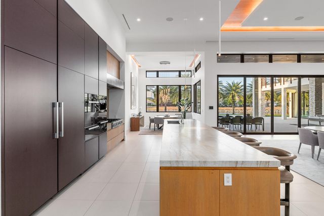 12381 Cypress Island Way, Wellington, FL 33414