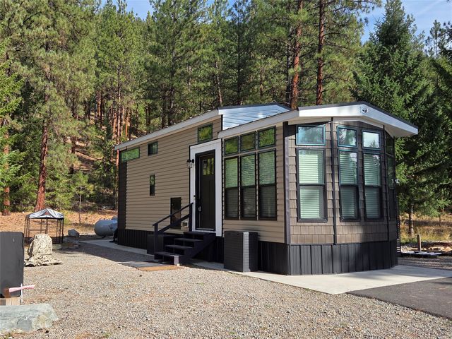570 Shyrock Loop Drive, Superior, MT 59872 property photo