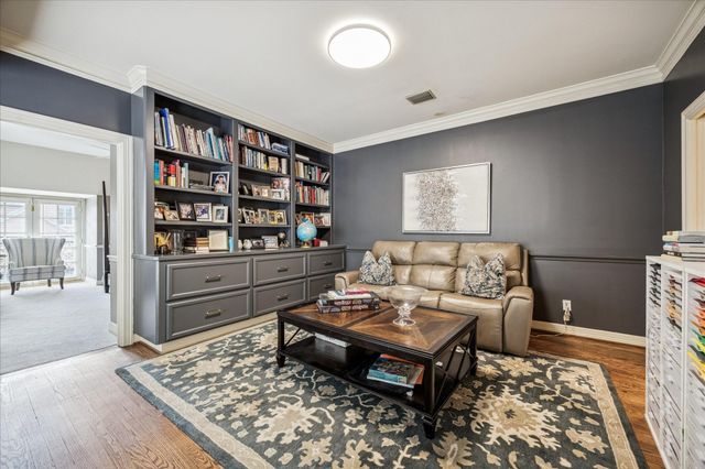 4832 Post Oak Timber Drive, Houston, TX 77056