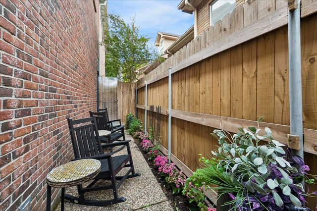 4832 Post Oak Timber Drive, Houston, TX 77056