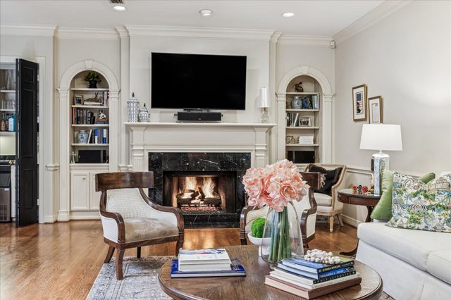 4832 Post Oak Timber Drive, Houston, TX 77056