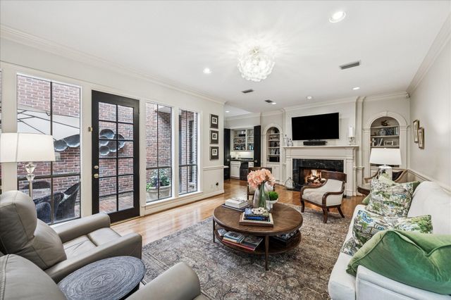 4832 Post Oak Timber Drive, Houston, TX 77056