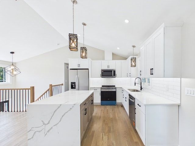 187 Pitman St., New Bedford, MA 02746
