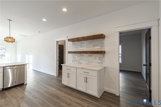 2524 Kenwood Ave, Henrico, VA 23228