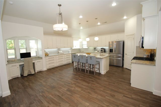 2110 Nuehoff Drive, Anna, TX 75409