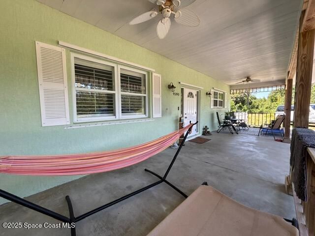 9590 Primrose Drive, Micco, FL 32976