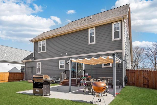 709 Spruce Street, Sauk City, WI 53583