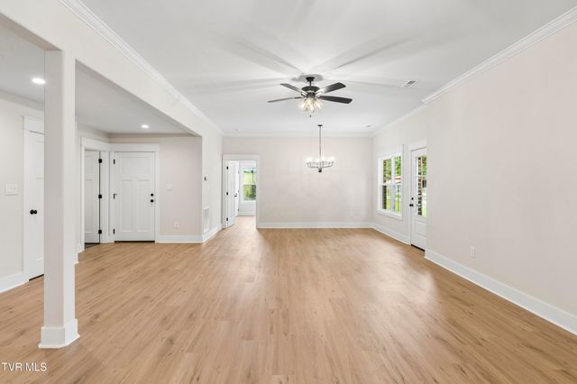 130 Jessicas Way, Johnson City, TN 37615