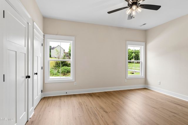 130 Jessicas Way, Johnson City, TN 37615