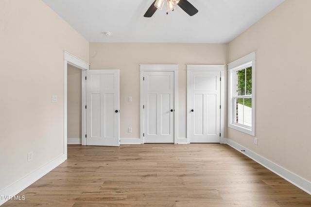 130 Jessicas Way, Johnson City, TN 37615