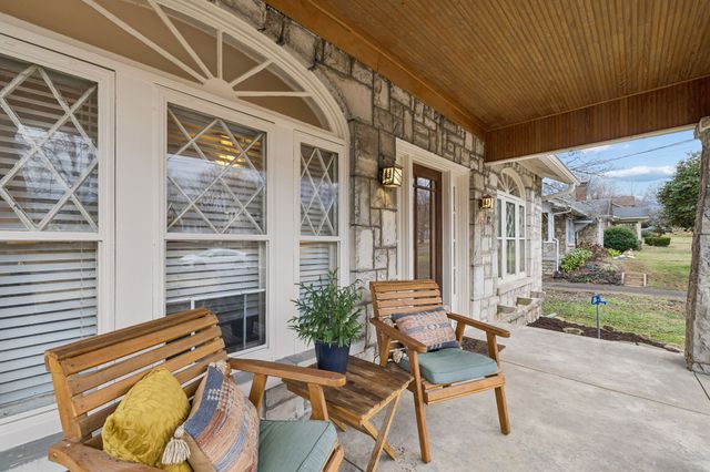 1306 Howard Ave, Nashville, TN 37216