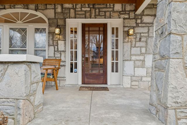 1306 Howard Ave, Nashville, TN 37216