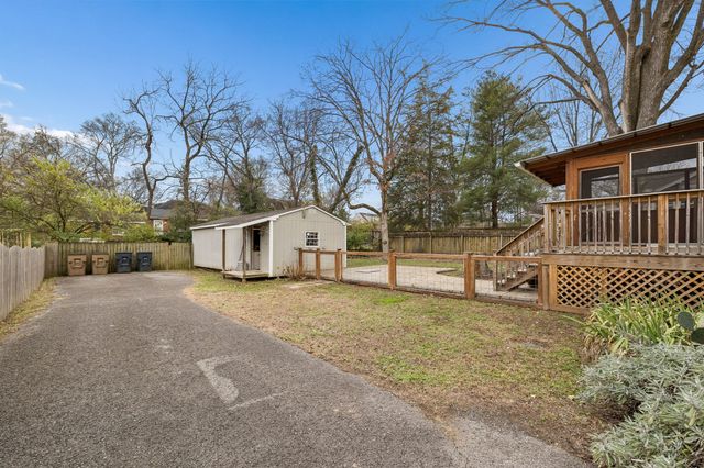 1306 Howard Ave, Nashville, TN 37216