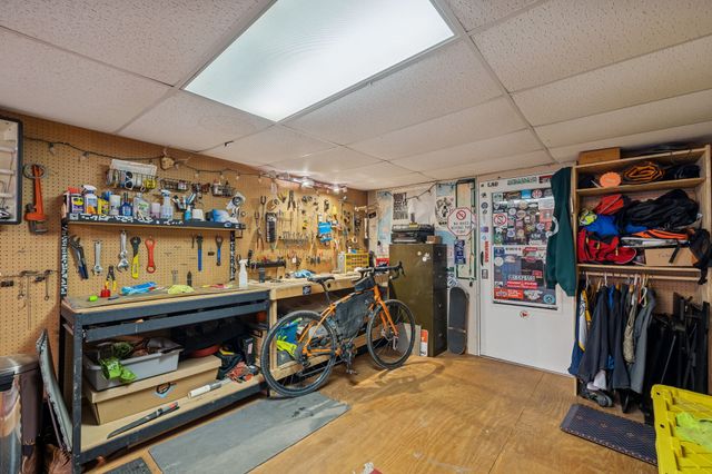 1306 Howard Ave, Nashville, TN 37216