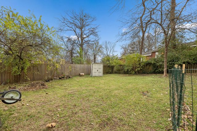 1306 Howard Ave, Nashville, TN 37216