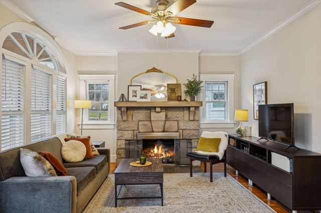 1306 Howard Ave, Nashville, TN 37216