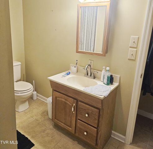 305 Southeast Apple Drive, Wise, VA 24293