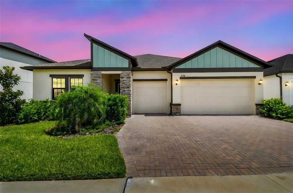8304 PAINTED SKY PLACE, Land O Lakes, FL 34637