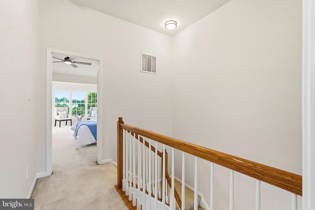 12972 PARK CRESCENT CIR, Herndon, VA 20171