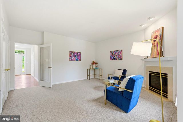 12972 PARK CRESCENT CIR, Herndon, VA 20171