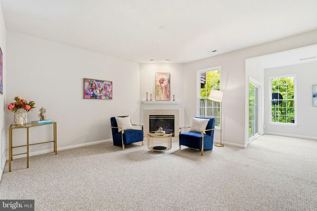 12972 PARK CRESCENT CIR, Herndon, VA 20171