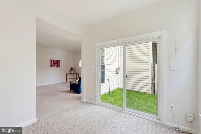 12972 PARK CRESCENT CIR, Herndon, VA 20171