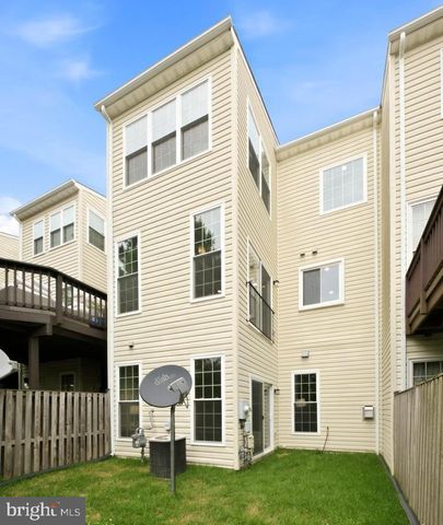 12972 PARK CRESCENT CIR, Herndon, VA 20171