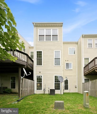 12972 PARK CRESCENT CIR, Herndon, VA 20171