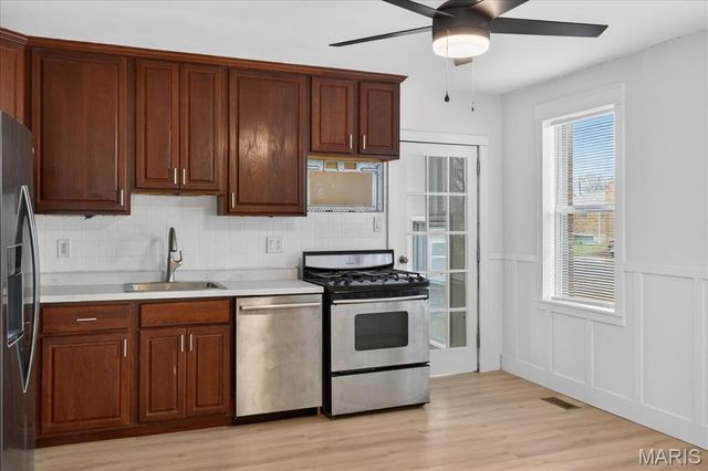 3815 Bayless Avenue, St Louis, MO 63125