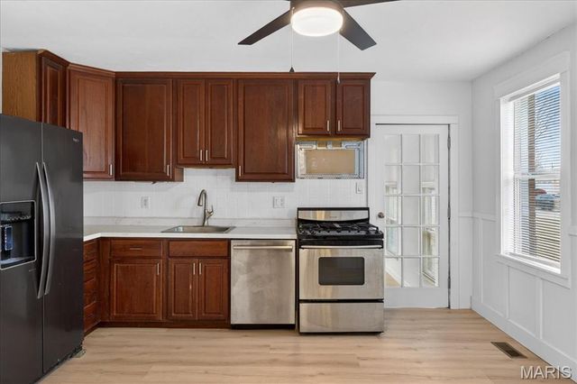 3815 Bayless Avenue, St Louis, MO 63125