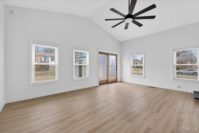 3815 Bayless Avenue, St Louis, MO 63125